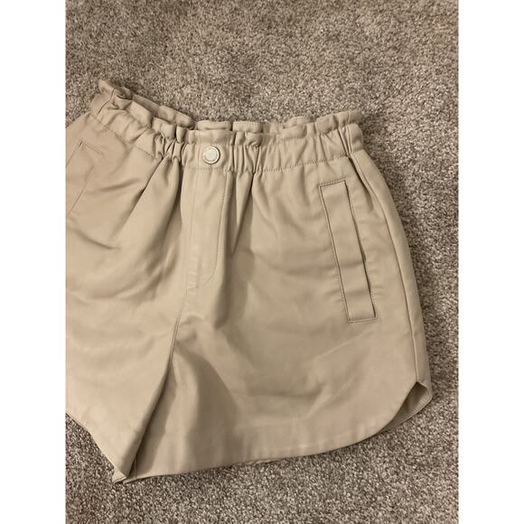 BlankNYC Tan Paperbag High Waist Faux Leather Shorts, 26 - Picture 4 of 7